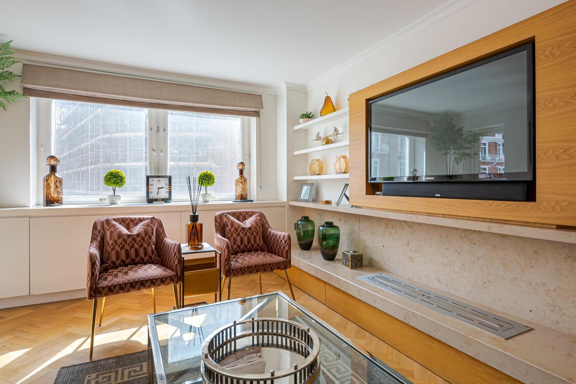 Modern Knightsbridge Apartment With Balcony Overlooking Harrods Prime Location London Exterior foto
